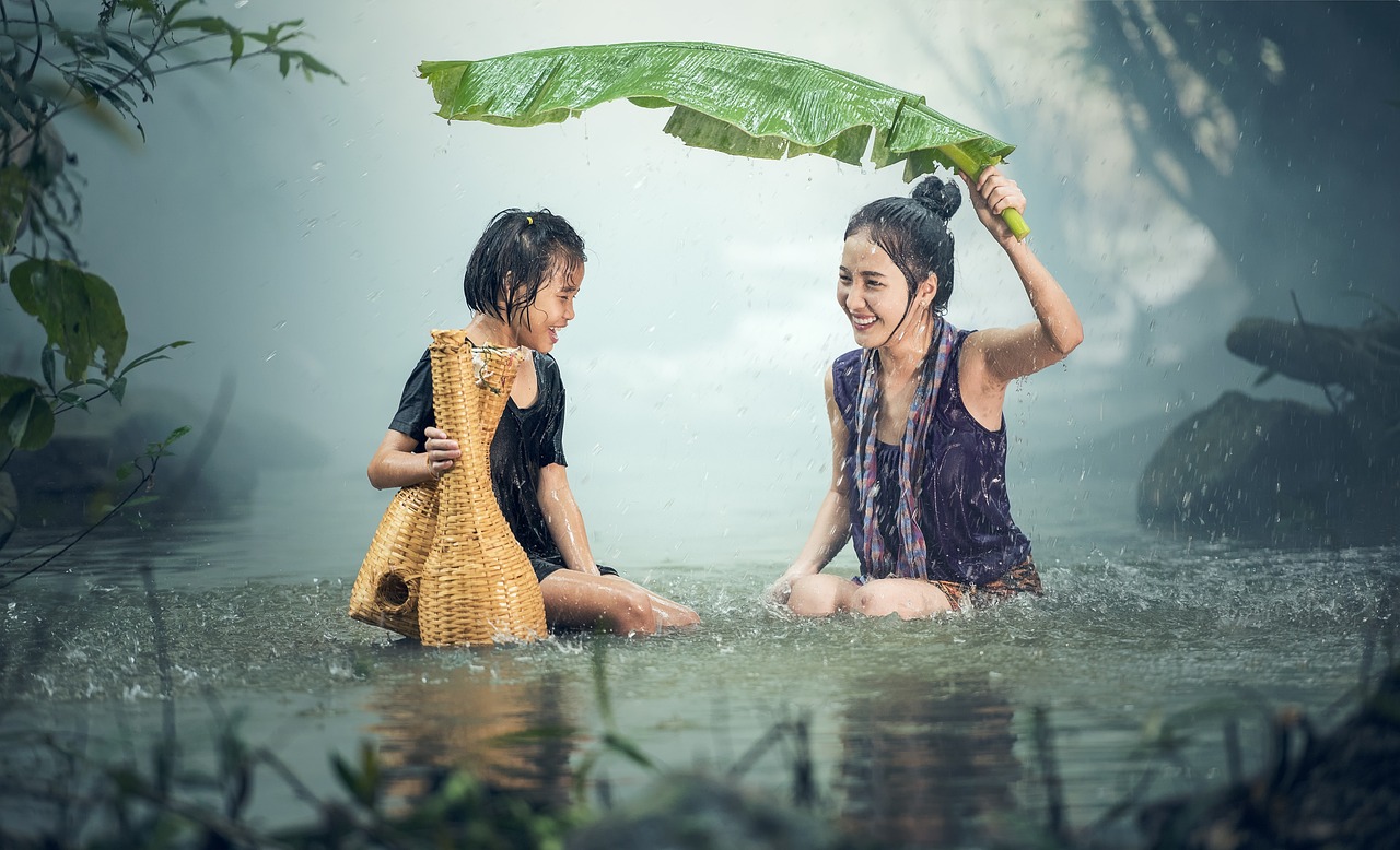 3 manieren om je kindje te beschermen tegen de regen