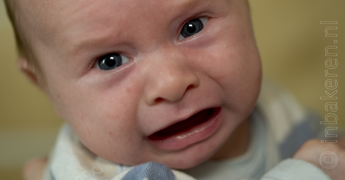 Baby laten huilen of niet?